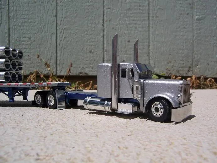 45402 diecast model truck display