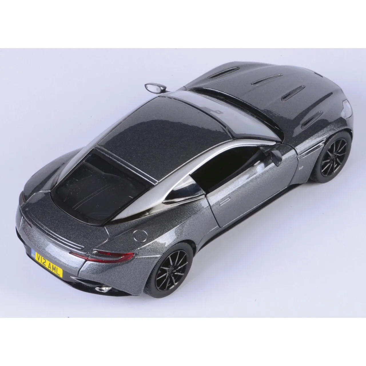 45403 db11 diecast interior