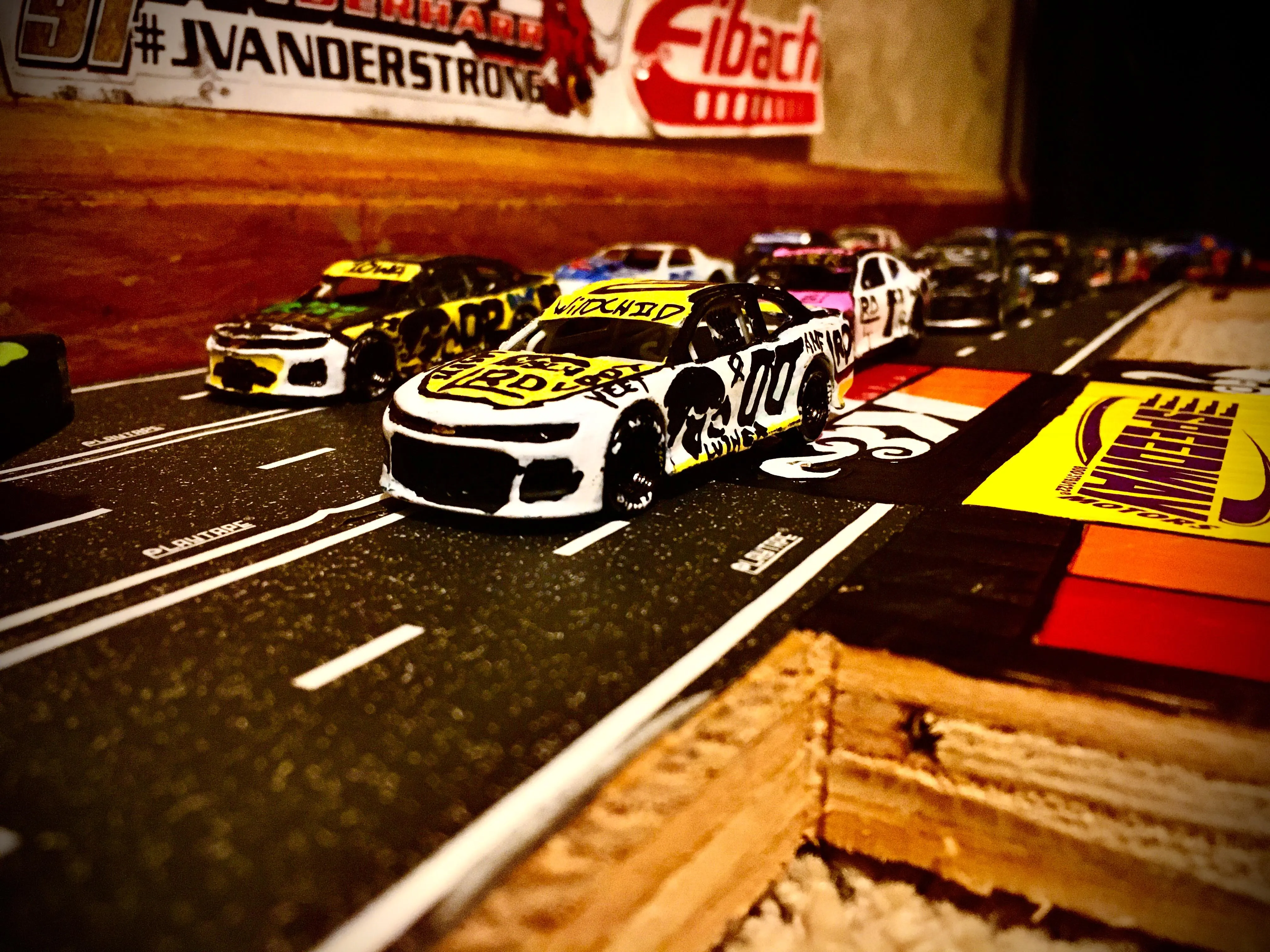 45426 displaying diecast