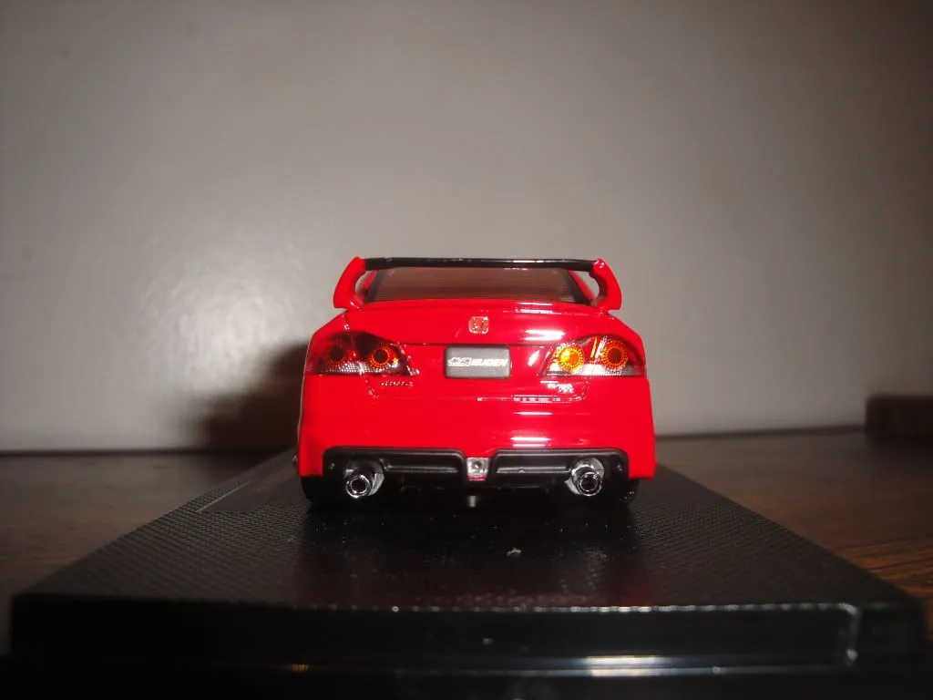 45434 diecast model features