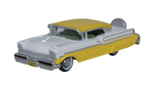 45439 oxford diecast canada model 4