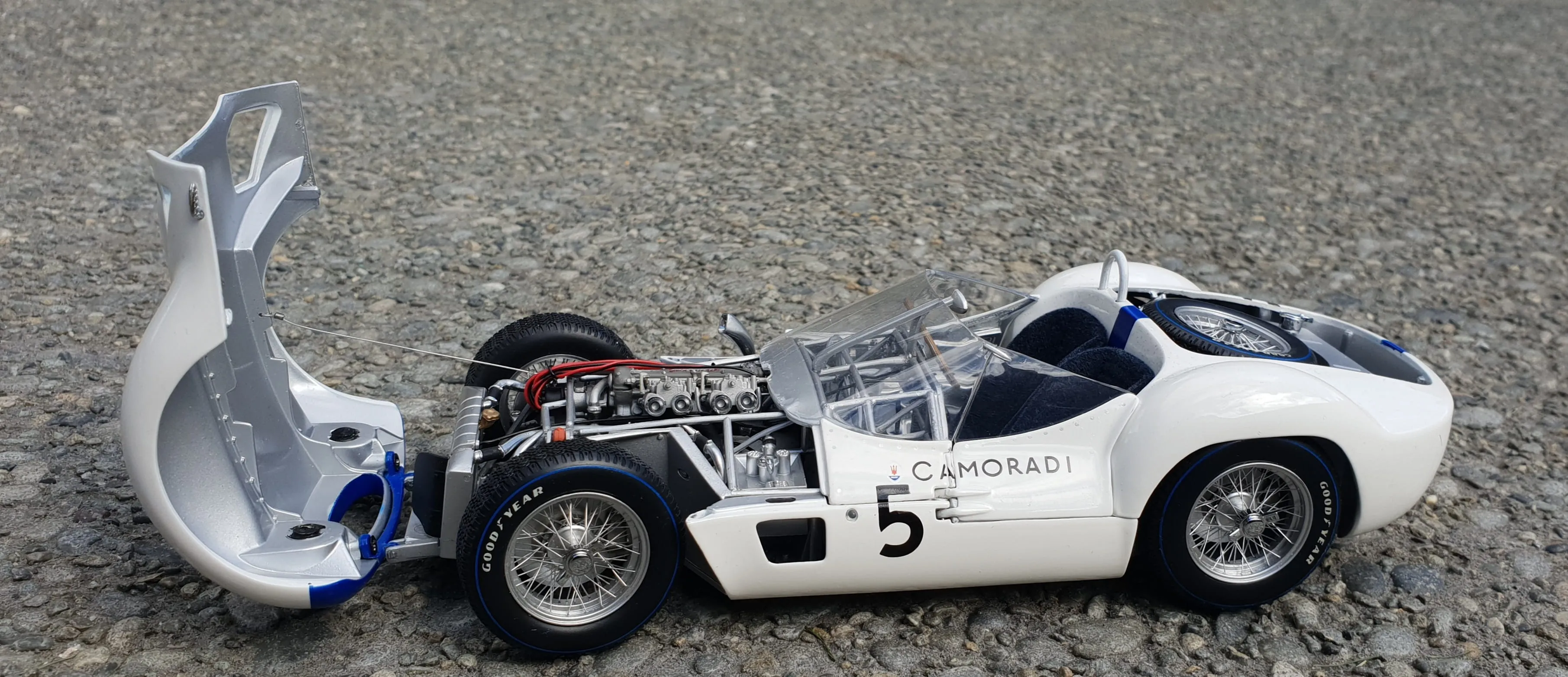 45447 diecast model display