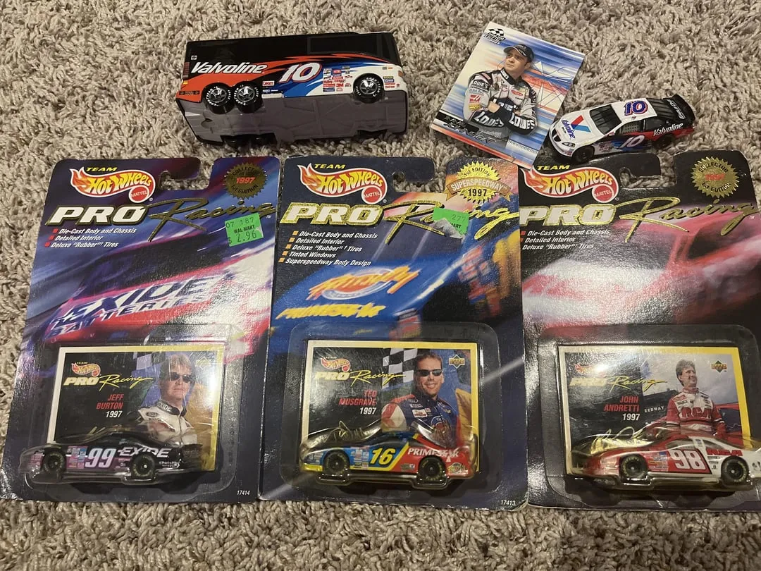 45459 diecast detailing