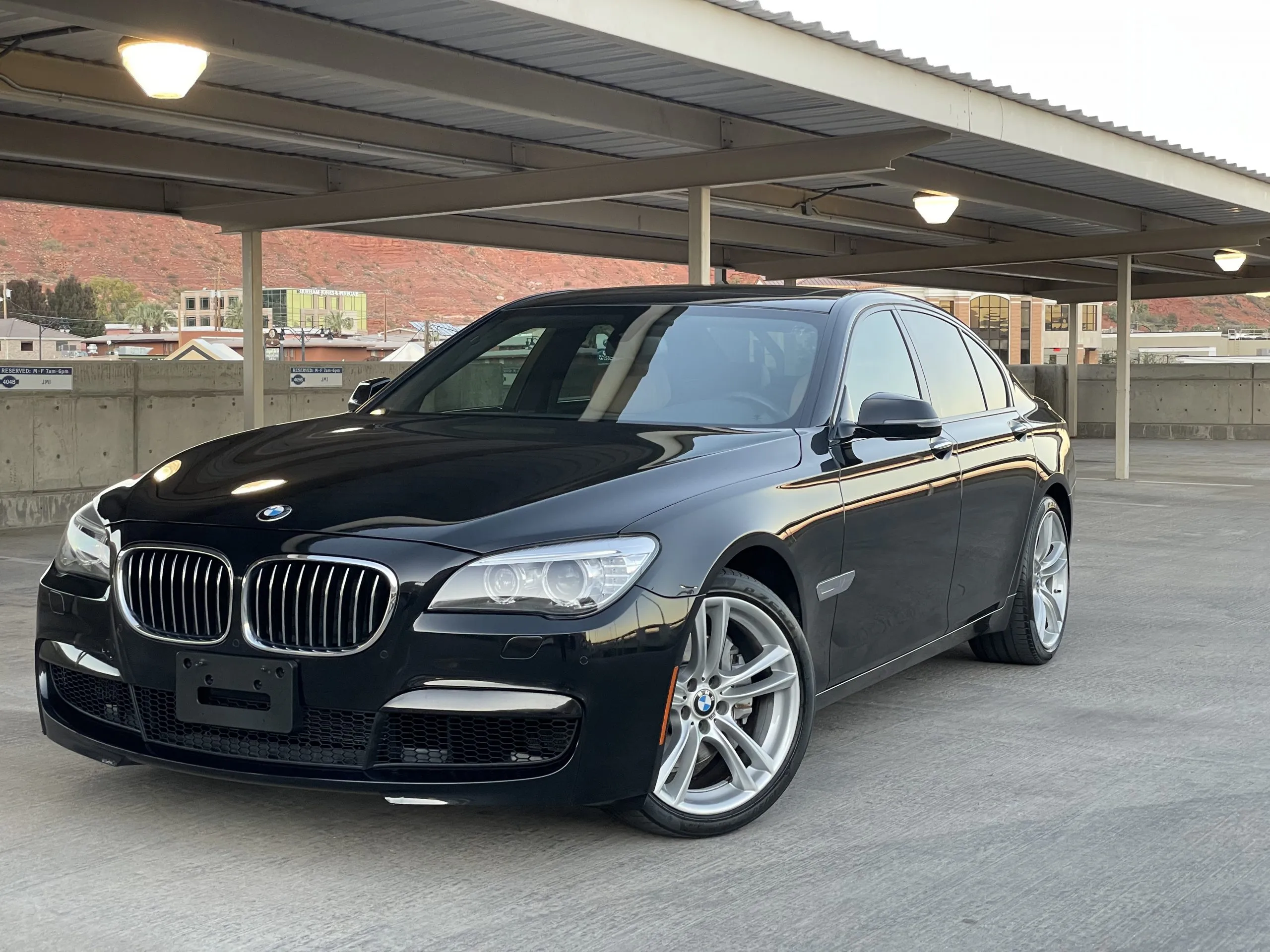 45468 bmw 740i diecast model collection