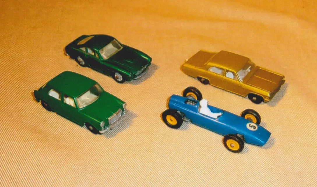 45471 matchbox superfast cars