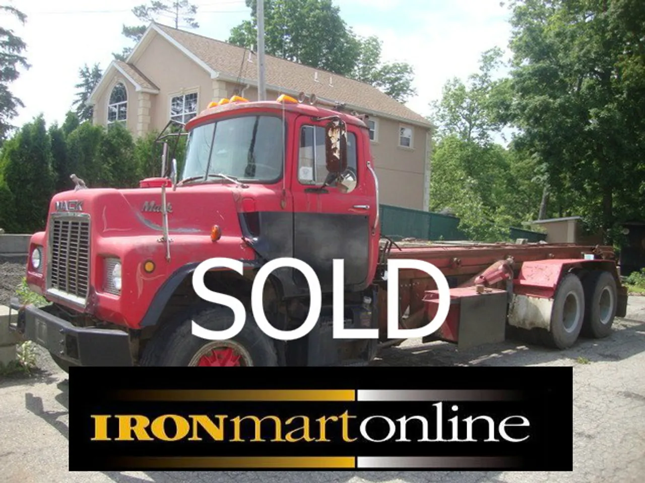 45476 accurate scale model truck