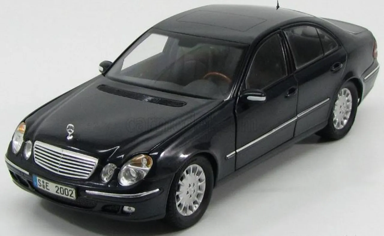 /img/45487-mercedes-benz-diecast-car-5.webp