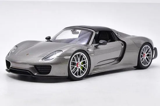 /img/45492-porsche-918-spyder-packaging.webp