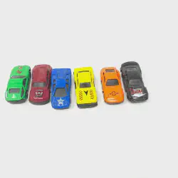 /img/45517-diecast-car-display.webp