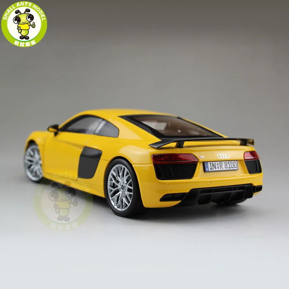 45541 audi r8 diecast model detail