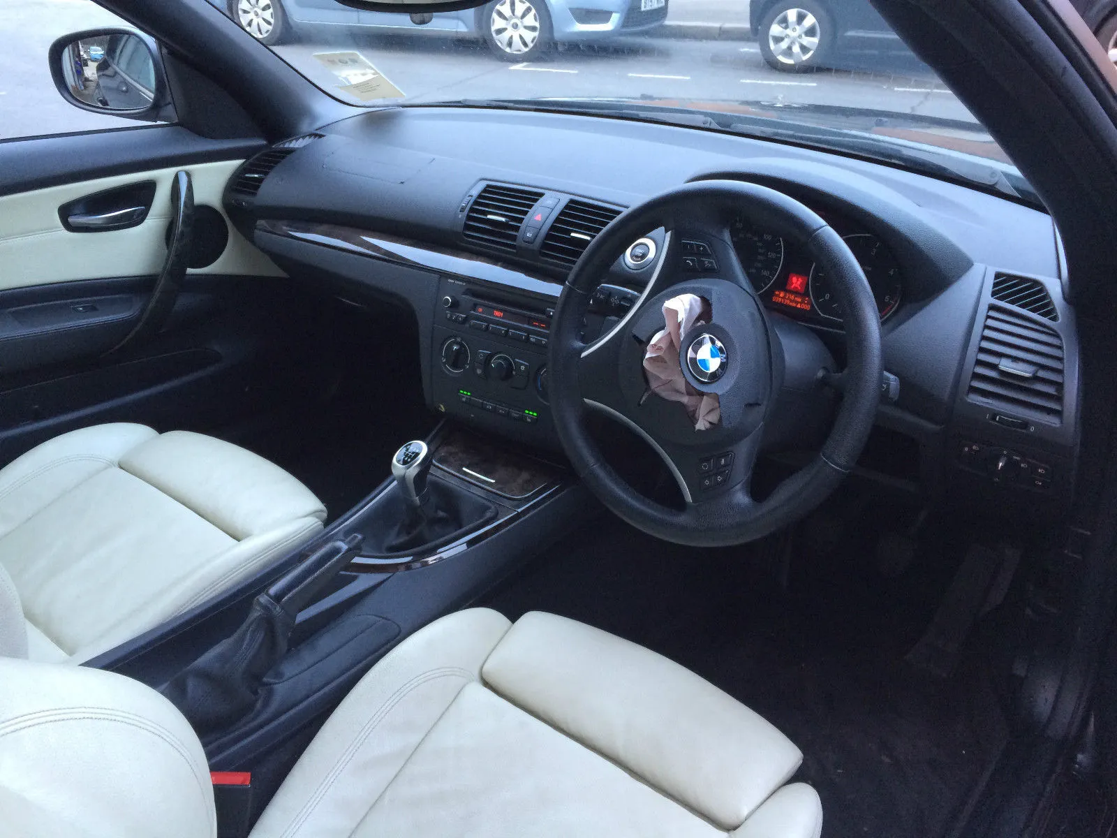 45550 bmw 118 diecast construction