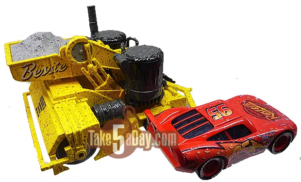 45561 disney cars bessie diecast 1