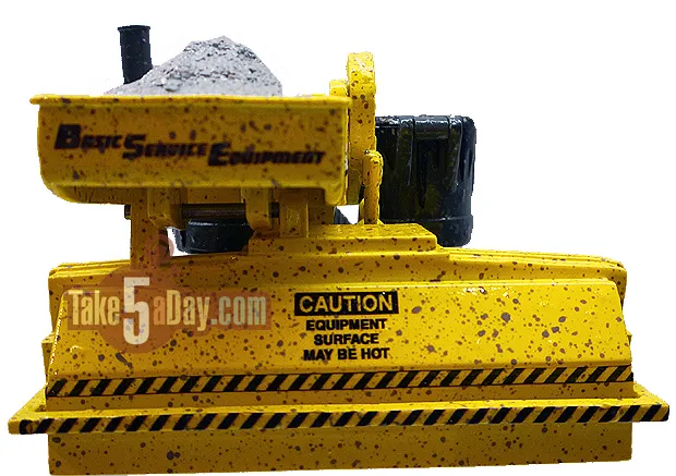 45561 disney cars bessie diecast 4