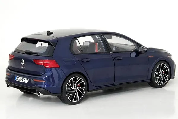 /img/45585-golf-gti-diecast-display.webp