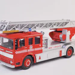 /img/45587-collecting-fire-engines.webp