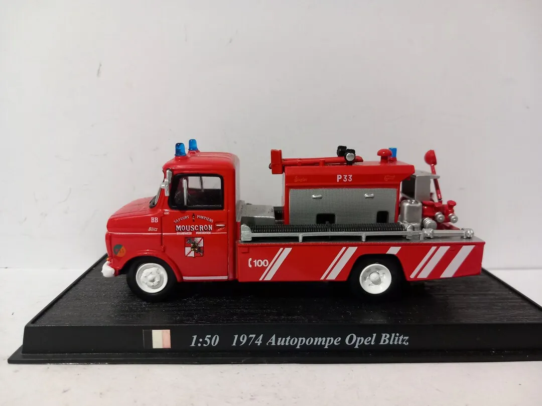 45587 fire engine display