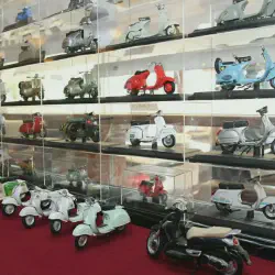 /img/45589-diecast-collectors-meeting.webp