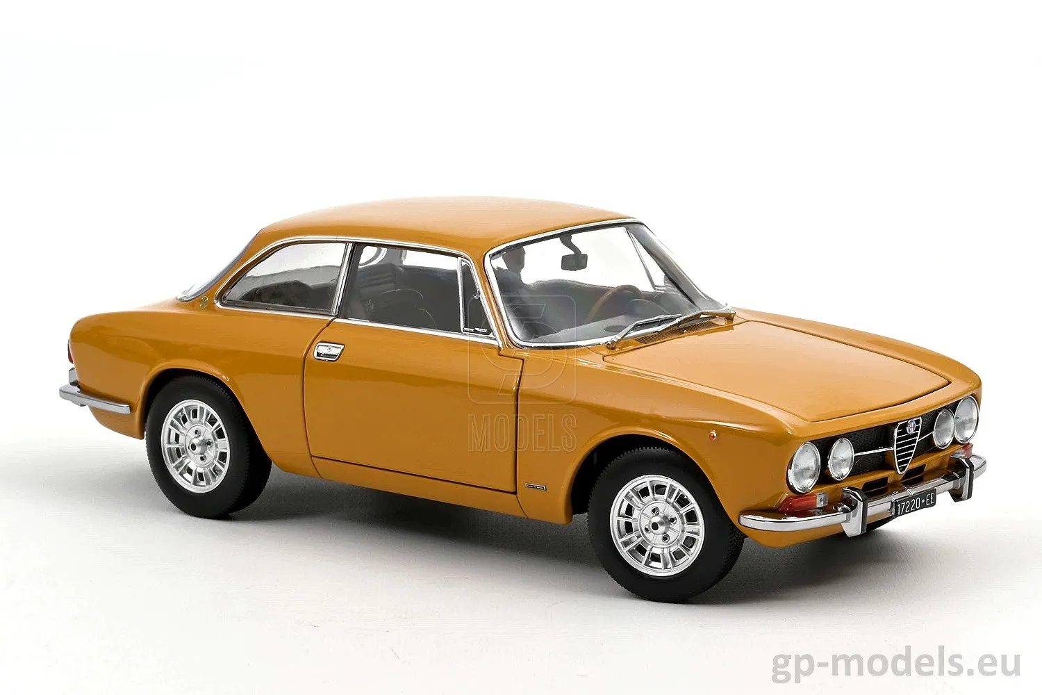 45622 alfa romeo gtv diecast iconic coupe