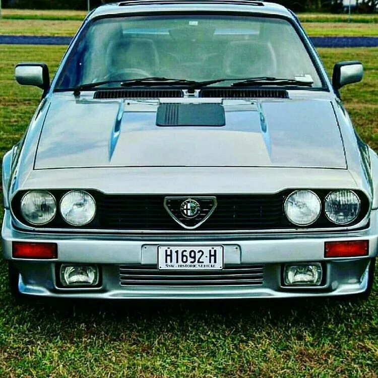 45622 alfa romeo gtv diecast rare find