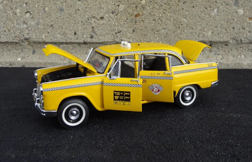 /img/45630-diecast-mercedes-taxi-value.webp