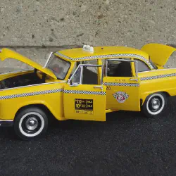 /img/45630-diecast-mercedes-taxi-value.webp