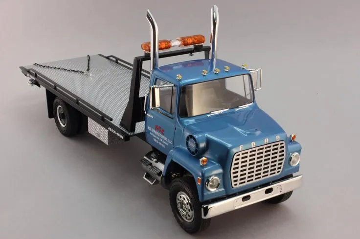 45642 ulrich diecast truck kenworth