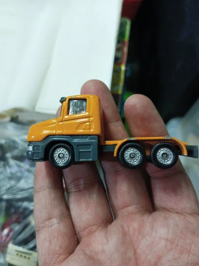 45651 siku diecast model 3