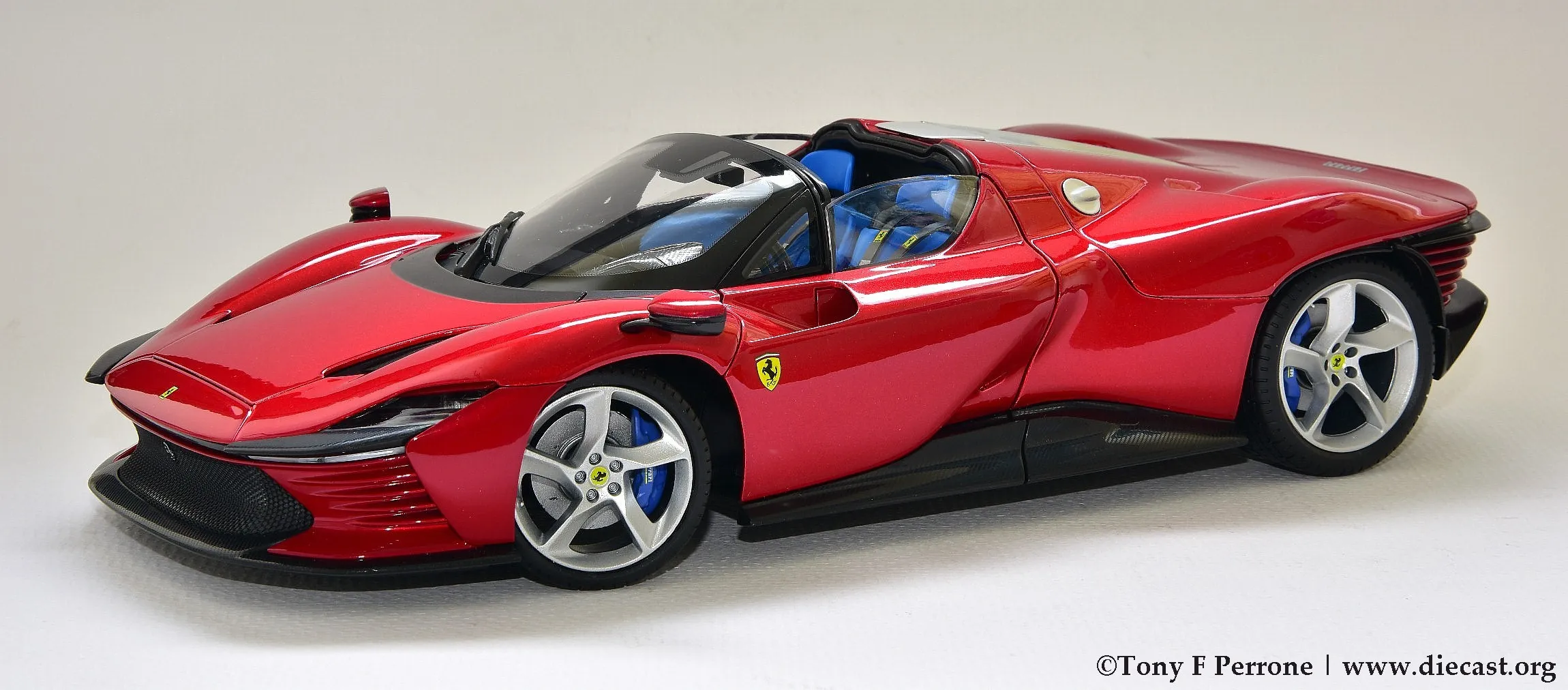 45652 ferrari diecast history