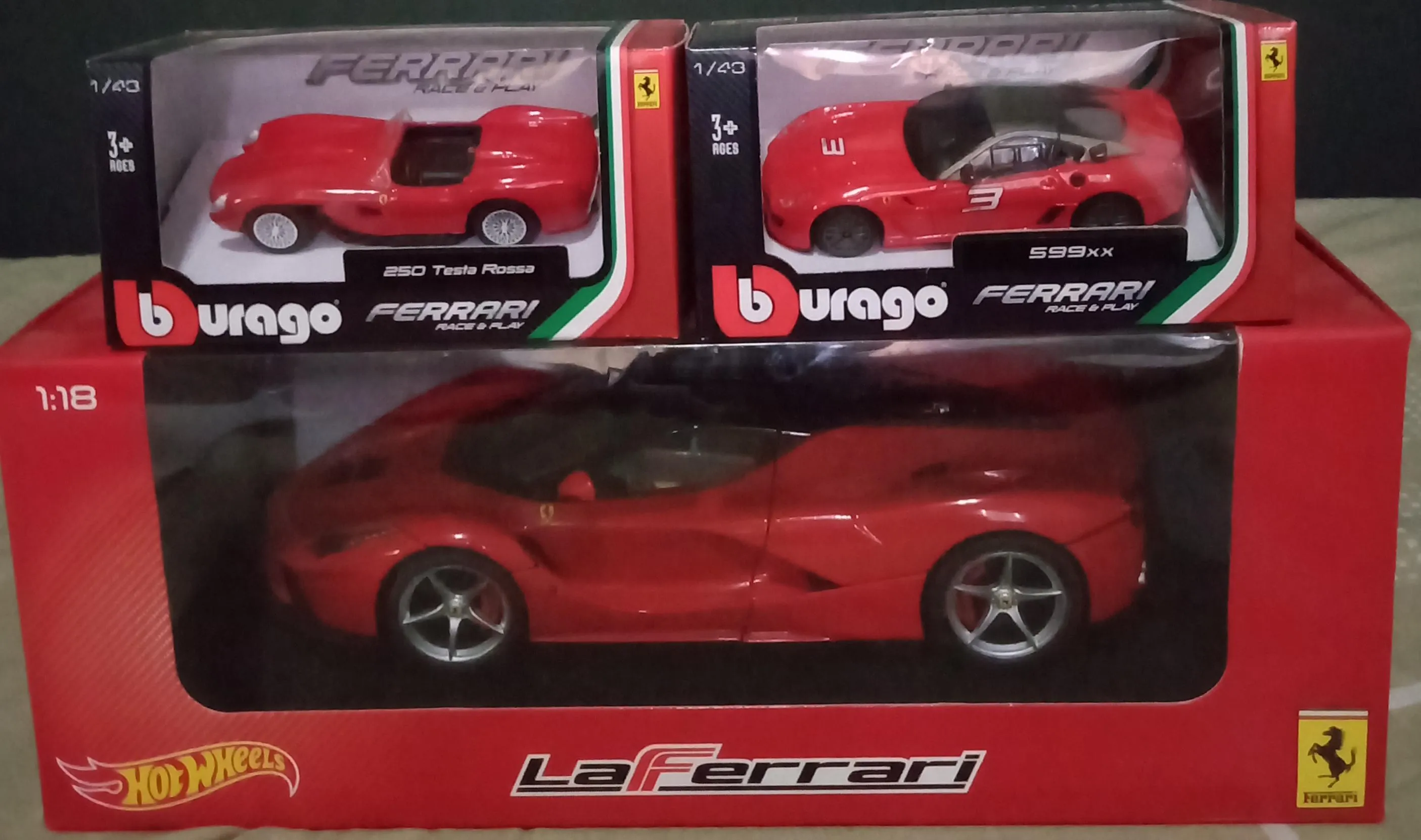 /img/45652-ferrari-diecast-marketplace.webp