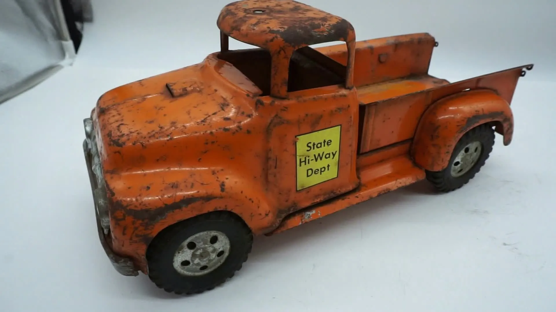 45653 vintage diecast cars