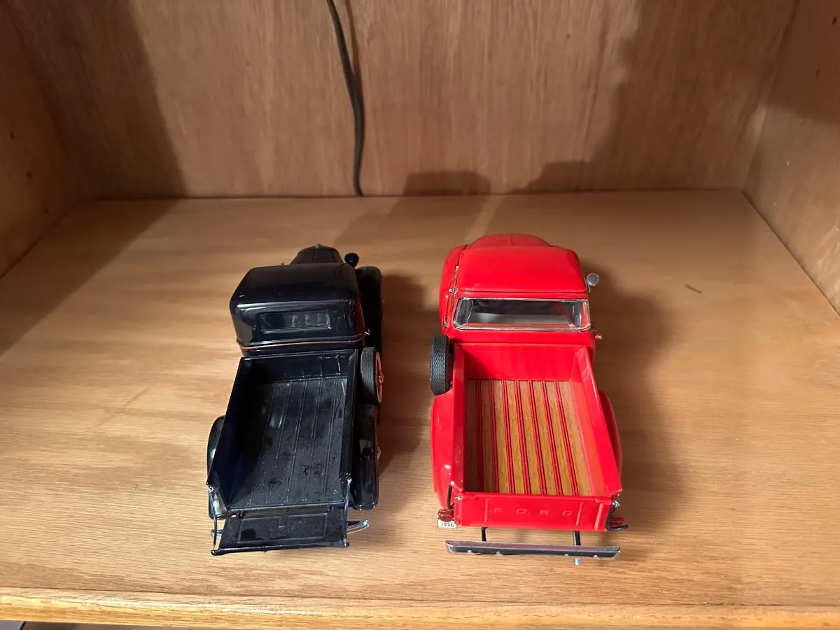 45657 diecast truck model 3