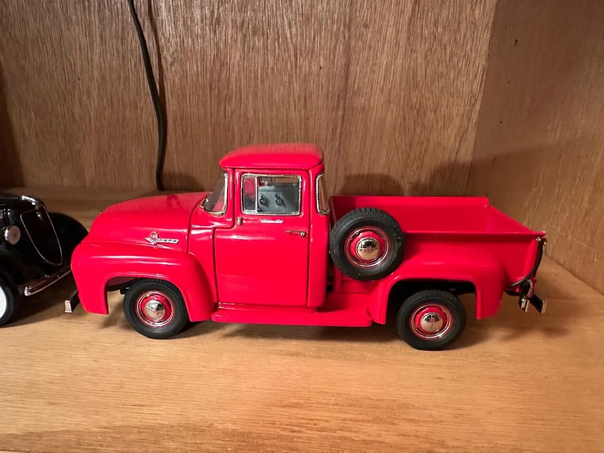45657 diecast truck model 4
