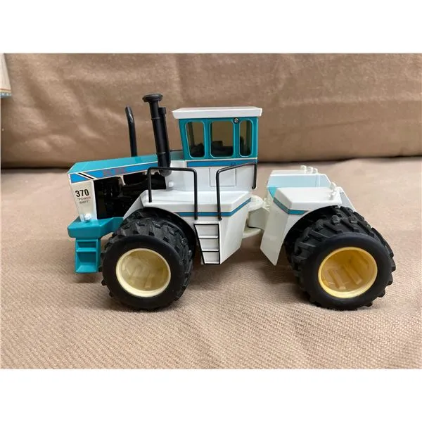 45671 big bud scale model