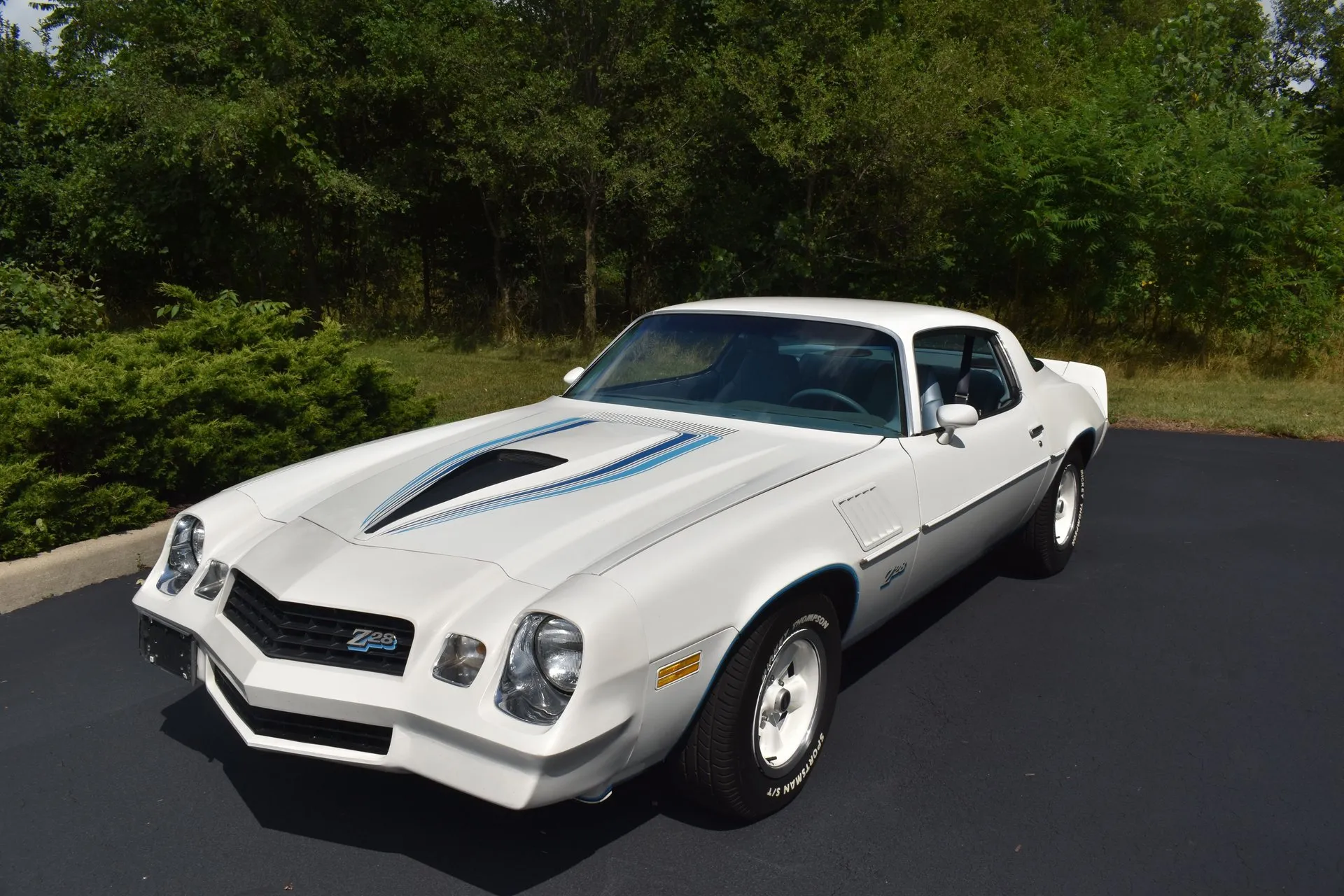 45677 camaro z28 diecast materials