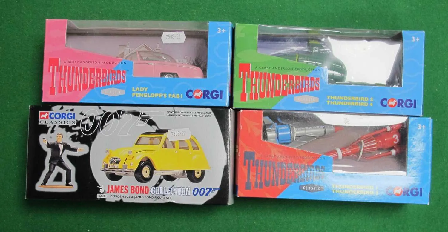 45678 corgi models 1985 display