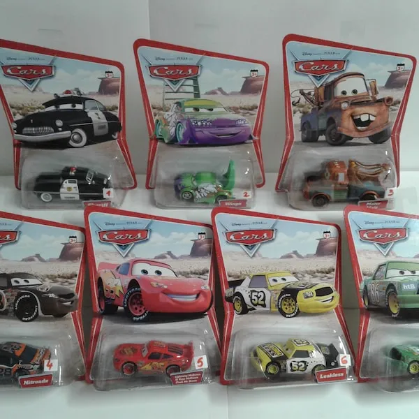 45687 authentic disney car packaging
